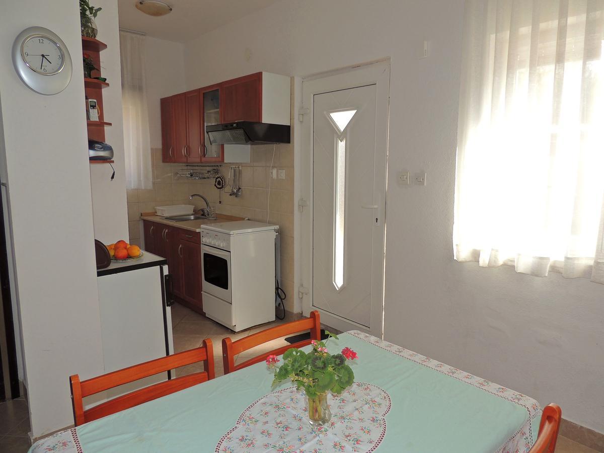 Apartments Zarko Brzac Bagian luar foto
